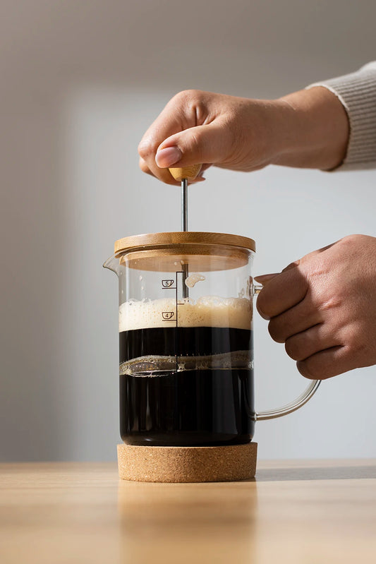How to brew coffee with a Cafetière (French Press)